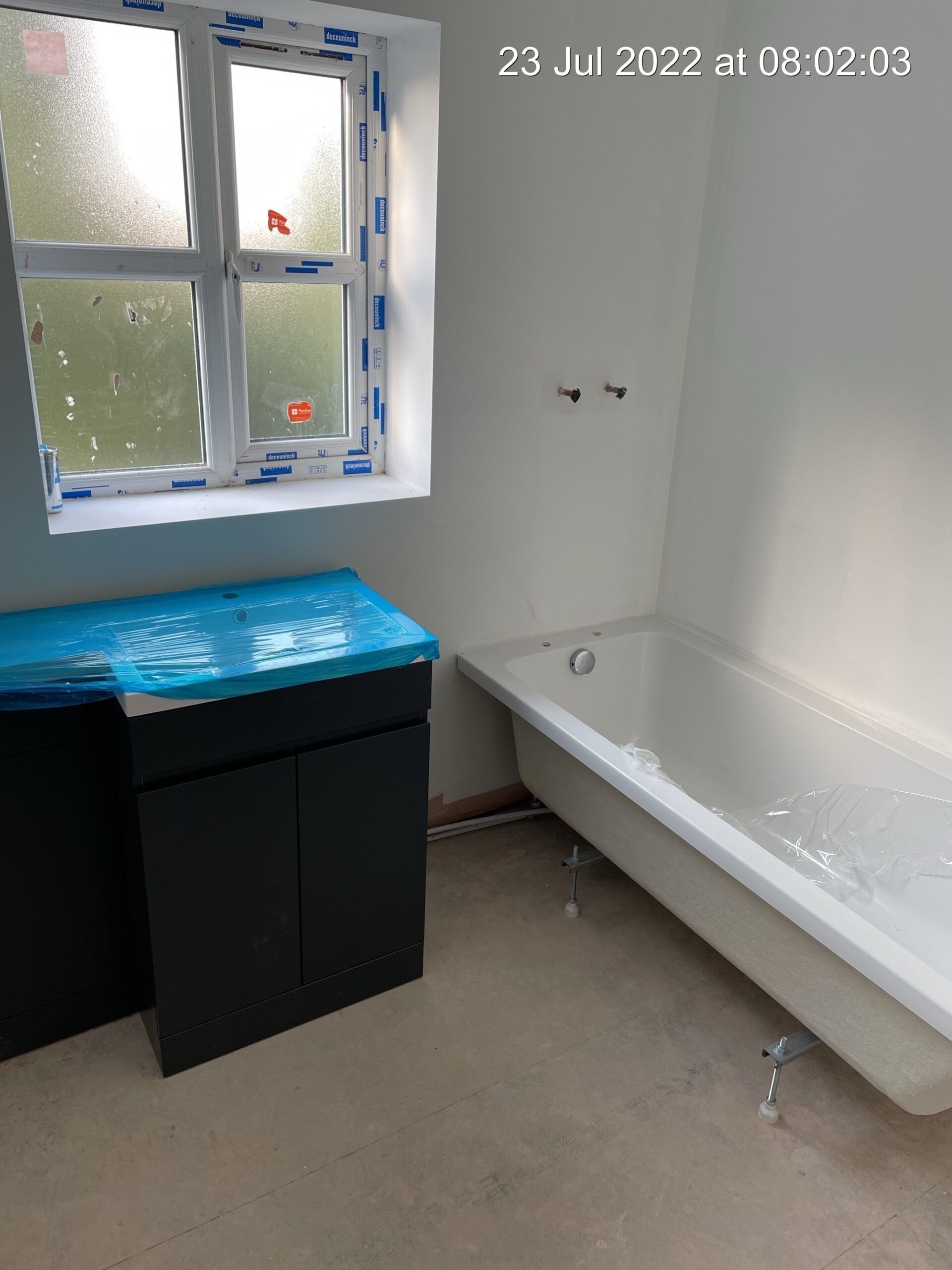 serviced flat has luxurious bathroom fitted for incoming tenants